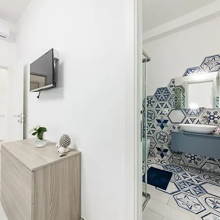 Ad Sidera Canneto (Lipari)