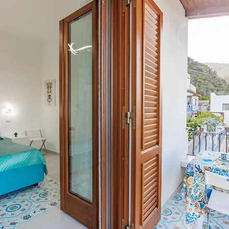 Ad Sidera * Canneto (Lipari)