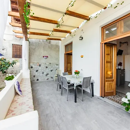 Ad Sidera Apartament Canneto (Lipari)