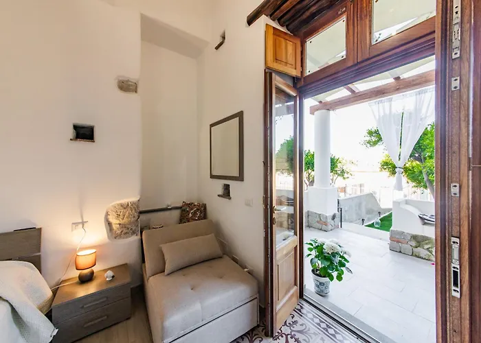 Ad Sidera Canneto (Lipari)