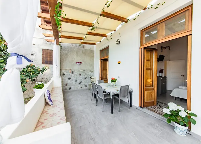 Ad Sidera Apartment Canneto (Lipari)