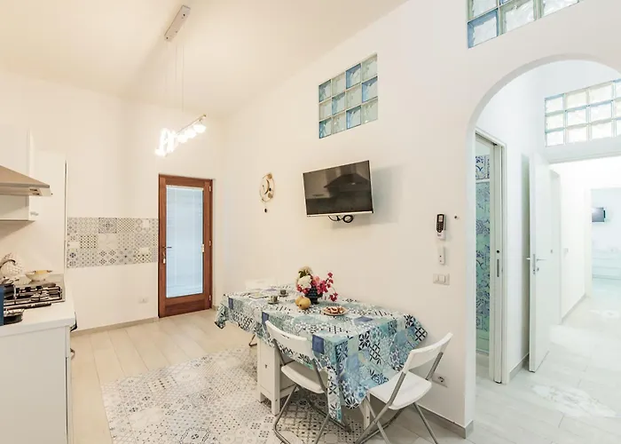 Ad Sidera * Canneto (Lipari)